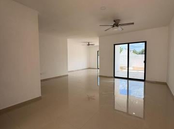 Casa de 3 habitaciones, Mérida · Casa en Renta / Venta I 3 Hab - 3baños I con Alberca I El Salvia de Floresta, Cerca de Altabrisa