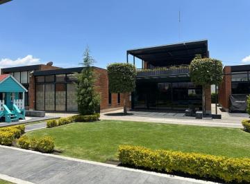 Casa en condominio de 3 habitaciones, Metepec · Casa en Renta en Metepec en Club Residencial Los Castaños a Solo 35 Min de Santa Fe