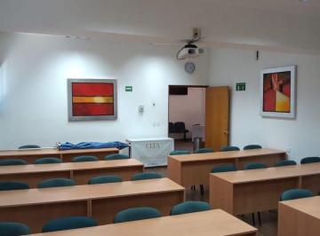 Oficina Venta  · Esquina con Uso de Suelo Comercial