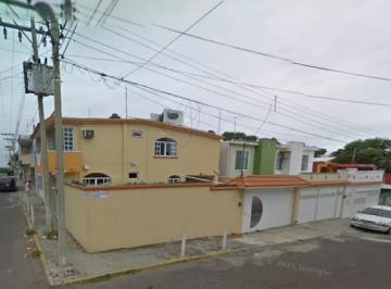 Casa de 3 habitaciones, Boca del Río · Revolución, Boca del Río, Veracruz.