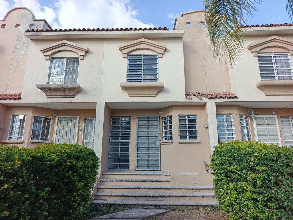 House for Sale in Loma del Bosque, Zapopan