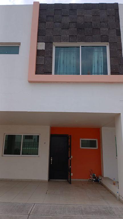 House for Sale in El Triangulo, Coto del Valle, Zapopan