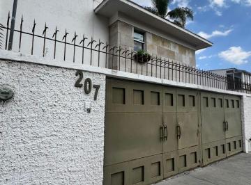 Casa de 4 habitaciones, León · Venta de Casa en Arbide