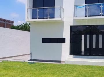 Casa · 157m² · 4 Recámaras · 6 Estacionamientos · Casa Nueva en Fraccionamiento Coahuixtla. con Acceso Controlado y Seguridad!