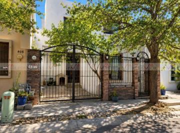 Casa · 131m² · 3 Recámaras · 1 Estacionamiento · Casa en Venta en Las Lomas