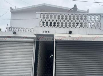 Oficina · 161m² · 5 Recámaras · 2 Estacionamientos · Oficina en Renta en San Jorge
