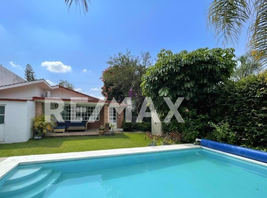 House for Sale in Morelos, Lomas de Cocoyoc