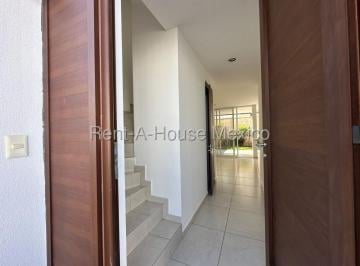 Casa en condominio de 3 habitaciones, El Marqués · Precio Competitivo Casa en Venta, Zakia, 115 m², 3 Rec, 2.5 Baños, Roof Garden, Closets, Patio Privad
