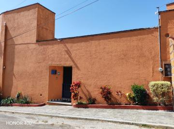 Casa de 3 habitaciones, Cuernavaca · Lomas de Tetela Fracc Cerrado