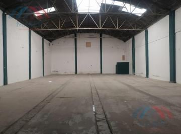 Bodega comercial · 500m² · 4 Estacionamientos · Bodega Renta Zona Estadio