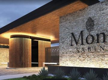 Casa de 3 habitaciones, Saltillo · A Estrenar Hermosa Casa Al Norte Fracc. Monte Sabino