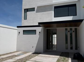 Casa · 189m² · 3 Recámaras · 2 Estacionamientos · Casa en Venta Residencial Mayorca, León Guanajuato