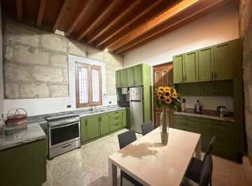 Casa de 1 habitación, Monterrey · Casa 1890 Amueblada en Renta – Centro Monterrey, Purísima