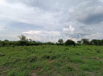 Terreno / Lote · 695699968m² · Parcela en Venta en Cardona Colima