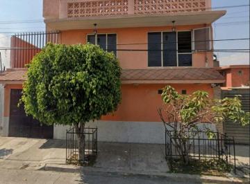 Casa de 4 habitaciones, Nezahualcóyotl · Casa en Nezahualcóyotl Adjudicada