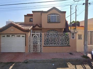 Casa de 4 habitaciones, Tijuana · Casa en Venta en Tijuana Baja California Playas de Tijuana de La Meseta