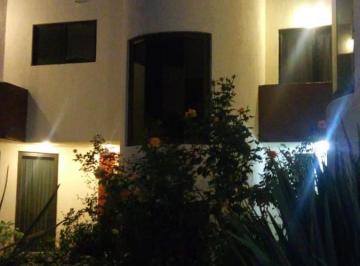 Casa · 361m² · 3 Recámaras · 2 Estacionamientos · Venta Casa 361 m² en Col. del Valle Norte, Benito Juarez