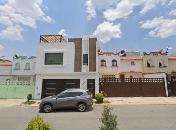 Casa de 4 habitaciones, Pachuca · Venta de Casa en Pachuca