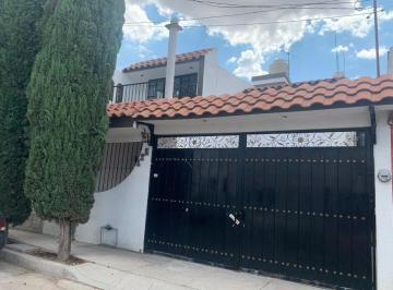 Casa de 3 habitaciones, Jesús María · Casa en Renta en Paseos Aguascalientes Atras de Flextronic
