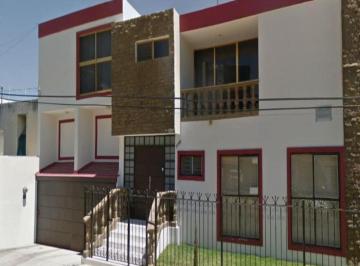 Casa de 4 habitaciones, Guadalajara · ¡Liquidacion! Casa Guadalajara Jalisco: Oportunidad de Inversión y Alta Plusvalía