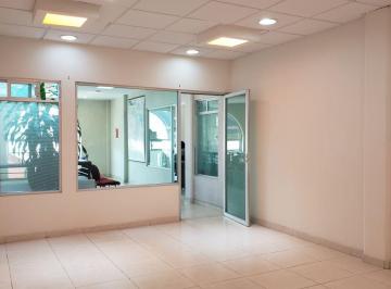 Oficina , Querétaro · Local, Oficina en Renta en Milenio III 25 m² Av Principal Todos Los Servicios