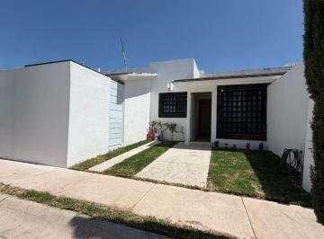 Casa de 3 habitaciones, Jesús María · Ldt - Casa de Una Planta en Venta o Renta en Stacia Residencial Al Norte