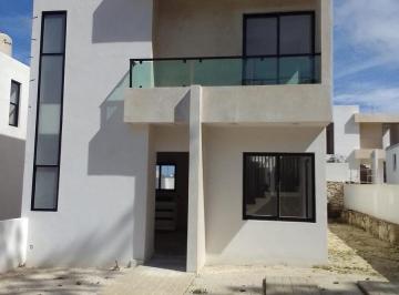 Casa · 108m² · 3 Recámaras · 2 Estacionamientos · Casas Nuevas en Preventa en Privada Santa María, Campeche