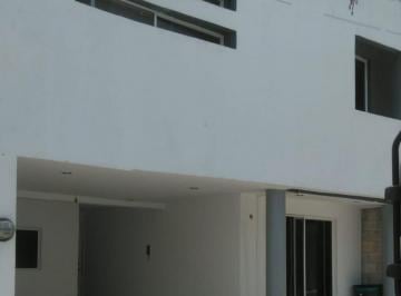 Casa · Casa - Fraccionamiento Parque Residencial La Noria