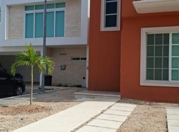 Casa de 2 habitaciones, Cancún · Casa Pet Friendly