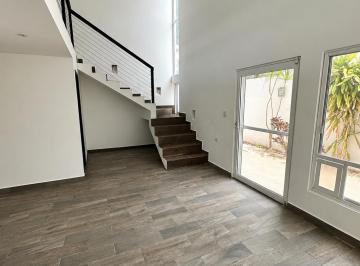 Casa de 3 habitaciones, Benito Juárez · Casa en Renta Dentro de Residencial Arbolada Lista Para Habitar