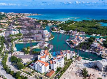 Departamento · 171m² · 3 Recámaras · 1 Estacionamiento · Estilo Náutico, Lujo Natural. Condo 3 Recs. con Vista a Los Canales en Puerto Aventuras