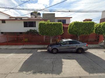 Casa de 3 habitaciones, San Luis Potosí · Casa en Venta en Lomas Altas San Luis Potosi