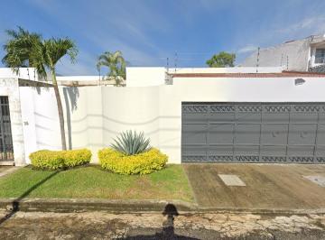 Casa de 5 habitaciones, Cuernavaca · Casa en Venta en Cibeles Las Delicias