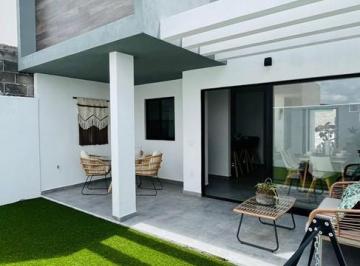 Casa · 151m² · 4 Recámaras · 2 Estacionamientos · Casa en Venta Zakia, Sala Tv, 4ta Recámara en Pb