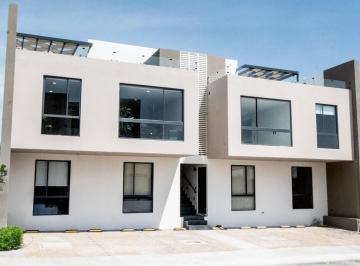 Departamento · 100m² · 2 Recámaras · 1 Estacionamiento · Departamento en Venta Zakia, Family Room/ Estudio, Patio Trasero