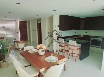 Casa · 161m² · 3 Recámaras · 2 Estacionamientos · Casa en Venta Nuevo Refugio, Estudio, Balcón, Exclusivo.