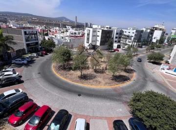 Oficina · 364m² · 4 Recámaras · 4 Estacionamientos · Oficina en Renta Milenio, 4 Oficinas, 2 Salas de Juntas