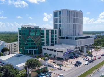 Oficina · 105m² · 2 Estacionamientos · Tulum Trade Center Edificio Corporativo, Oficina Ejecutiva en Renta, en Cancún