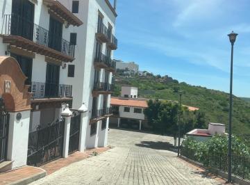 Departamento · 3 Recámaras · 2 Estacionamientos · Departamento - Fraccionamiento Burocrático