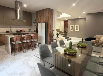 Casa · 243m² · 3 Recámaras · 2 Estacionamientos · Casa en Venta Amueblada, en El Cielo Residencial, Zona Norte