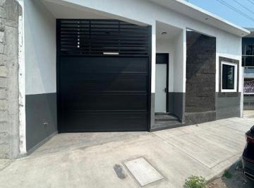Casa de 2 habitaciones, Boca del Río · Casa Zona Sur con 2 Recámaras en Venta en Primero de Mayo Sur