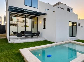 Casa de 2 habitaciones, Conkal · Casa Completamente Amueblada en Conkal
