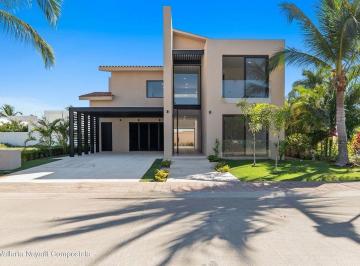 a5325eb9b8c53b5c064ae8047e262f77519b86755933d9729a1030c18cfe0eae · Casa en Venta en Los Tigres Nuevo Vallarta con Alberca