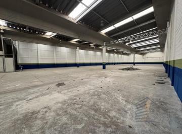 Bodega comercial · 2440m² · Bodega en Renta Tlalnepantla - 2,440 m²