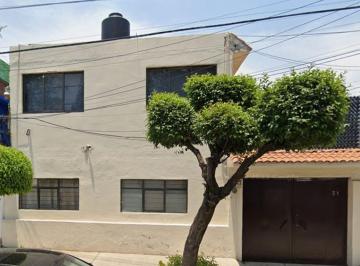 Casa de 3 habitaciones, Tlalpan · Cuitláhuac 31, Toriello Guerra, Tlalpan, 14050 Ciudad de México, Cdmx