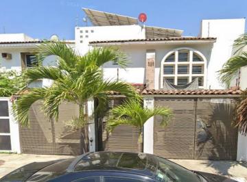 Casa de 4 habitaciones, Puerto Vallarta · ¡Liquidacion! Casa Puerto Vallarta Jalisco: Oportunidad de Inversión y Alta Plusvalía