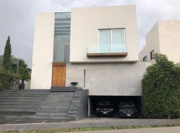 Casa en condominio · 657m² · 3 Recámaras · 5 Estacionamientos · Casa en Renta en Cumbres Santa Fe