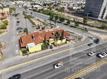 1 · Local Comercial en Renta de 700 m² en Esquina | Blvd. V. Carranza, Saltillo