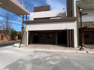 1 · Casa en Renta en Fraccionamiento Privado Capellanía