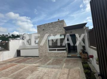 Casa de 4 habitaciones, Querétaro · Casa en Renta Juriquilla